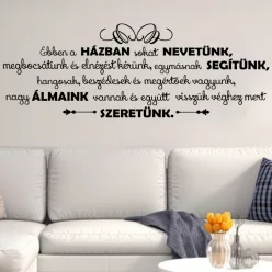   Ebben a házban sokat nevetünk – fekvő inspiráló idézet falmatrica