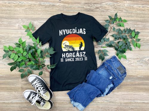 Nyugdíjas horgász férfi póló – Modern dizájn