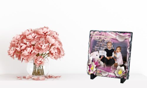 2. Virágos kőtábla sajátképpel