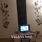 Elegáns Virág Indás Falmatrica – Klasszikus dekoráció modern otthonokba