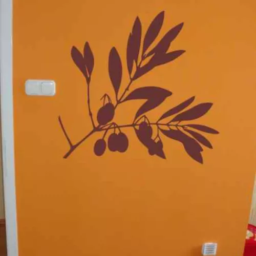 Olívabogyó falmatrica – mediterrán elegancia és béke otthonod falán