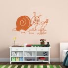 Csiga hangyával gyerekszoba falmatrica