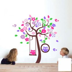 Baglyosfa színes gyerekszoba falmatrica