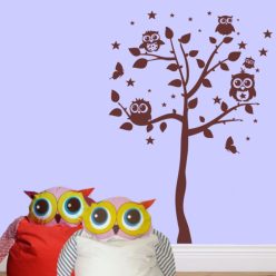 Baglyosfa gyerekszoba falmatrica