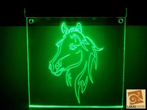 LED tábla lovas