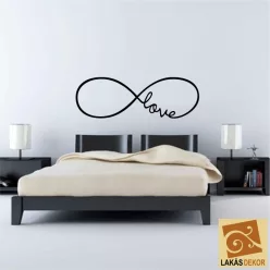 Végtelen Love falmatrica
