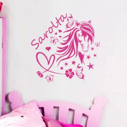   Pillangós Lovas Falmatrica Gyerekszobába – Egyedi dekoráció névvel