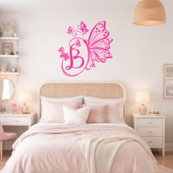   Monogramos Pillangóvilág – Egyedi Névre Szóló Falmatrica Gyerekszobába
