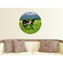 Fényképes falióra lovas