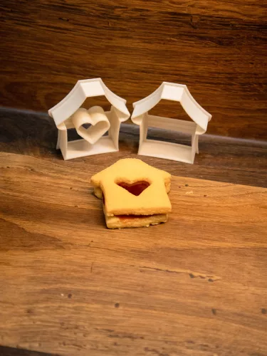 Házikó alakú linzer süti kinyomó forma