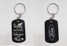 Vezess óvatosan szükségem van rád! Kulcstartó + választható autós logó