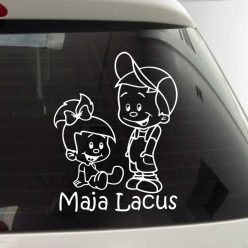 1. Fiú kislánnyal autósmatrica