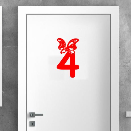 4 szám pillangóval matrica