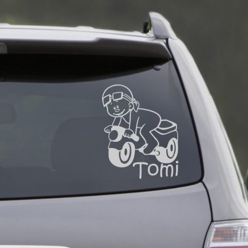Motoros kisfiú autósmatrica