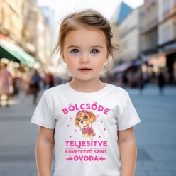 Bölcsöde teljesítve Kutyusos lányka póló