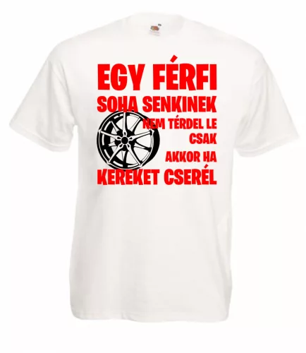 Egy férfi soha senkinek nem térdel le