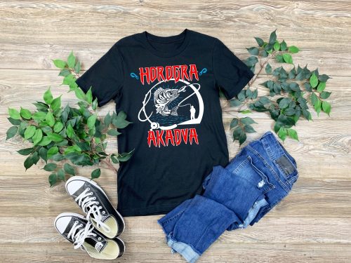 Horogra akadva horgász póló