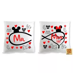 1. Mr & Mrs páros egyedi párna 