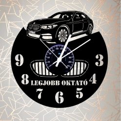 BMW 530 D, Bakelit óra