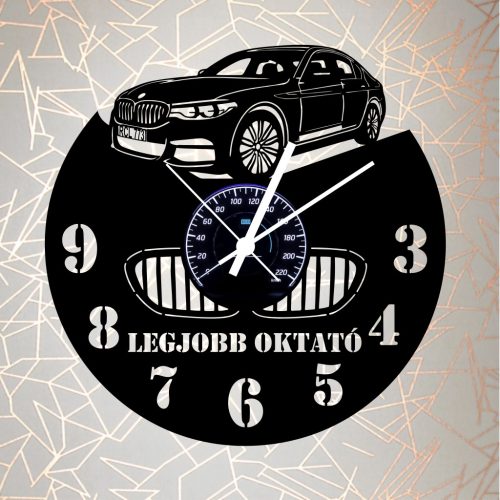 BMW 530 D, Bakelit óra