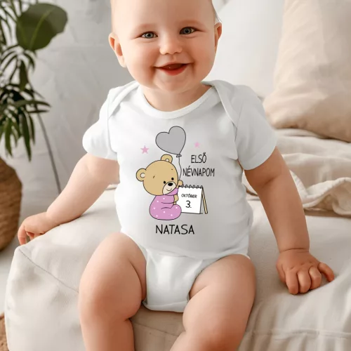 Baba body „Első névnapom” – Macis minta fiús és lányos színekben