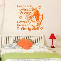   Lovas Szív és Lélek Patkós Falmatrica – Inspiráló idézetes dekoráció