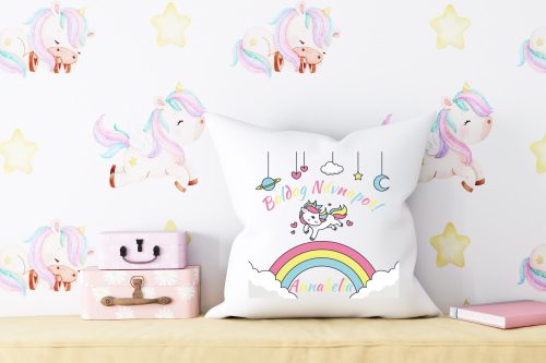 Unikornis Boldog Névnapot egyedi párna