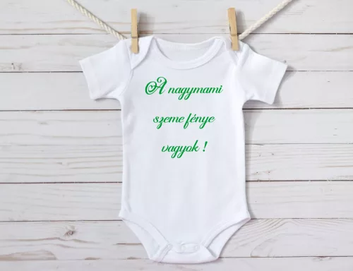 A nagymami szeme fénye vagyok body egyszínű mintával