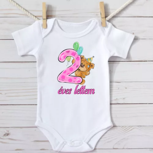 Macis két éves szülinapi lányos születésnapi body (3.változat)