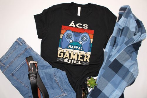 Ács nappal Gamer éjjel férfi póló (Bármilyen foglalkozással)