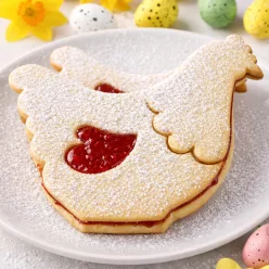   Húsvéti Tyúk Linzer Kiszúró – Szíves Lekváros szárnnyal