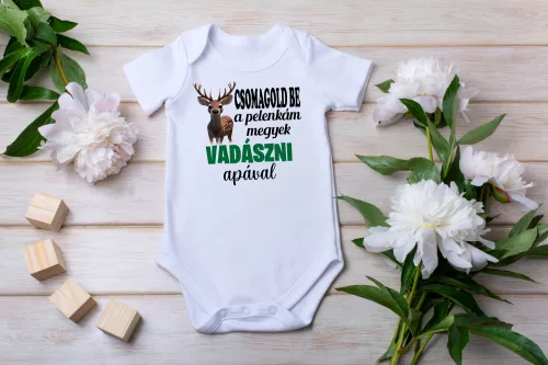 Csomagold be a pelenkám, megyek apával vadászni baba body