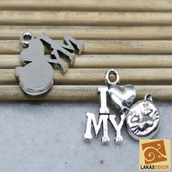 Cicás charm