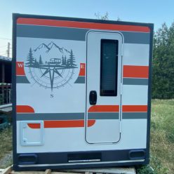   Lakóautó, felépítmény feliratozás és dizájn készítése