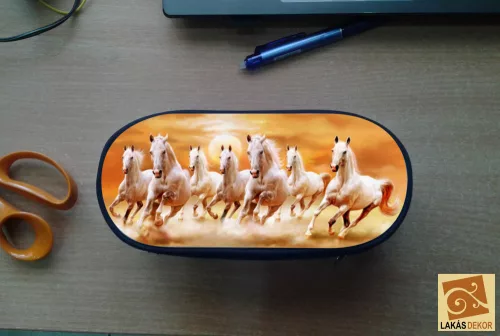 4. Lovas tolltartó 
