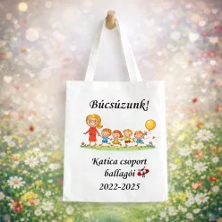   Egyedi búcsúzó vászontáska óvónéninek – személyre szabható névvel és évszámmal