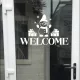 Welcome karácsonyi matrica – hóemberes ünnepi ajtó- és ablakdekoráció