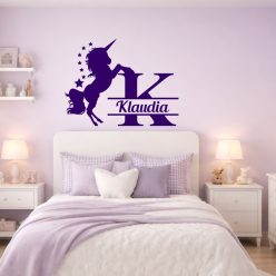   Csillagfényű Unikornis – Egyedi Névre Szóló Monogramos Falmatrica