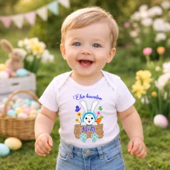   Kis Nyuszi Első Húsvétja – Névre Szóló, Fiús Első Húsvétom Baba Body